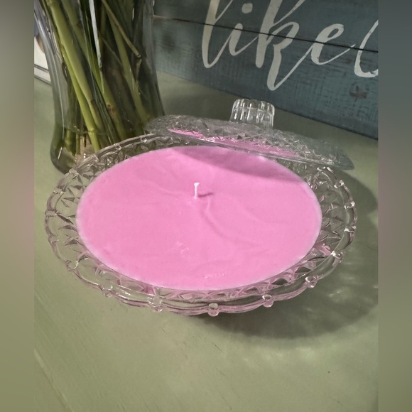 Handmade Candle - Picture 5 of 8